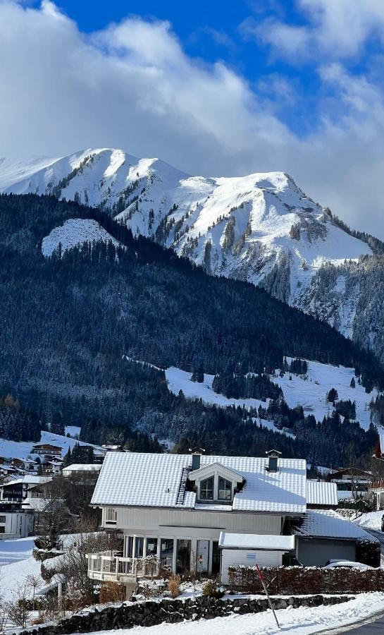 Panoramablick Lägenhet Lermoos Exteriör bild